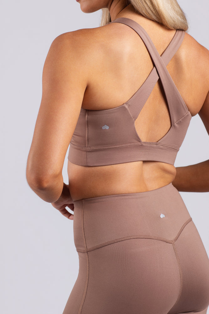 FORMFIT Crossover V Neck Bra Mocha