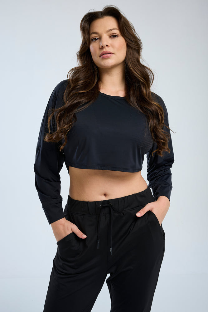 Open Back Cropped Long Sleeve Black