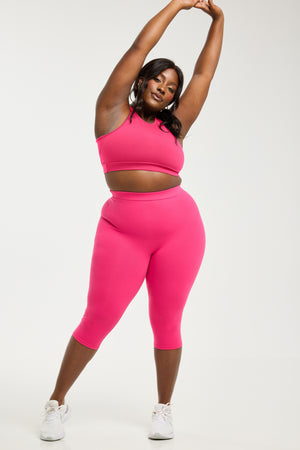 Super Stretch Capri Leggings Fuchsia