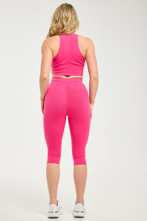 Super Stretch Capri Leggings Fuchsia