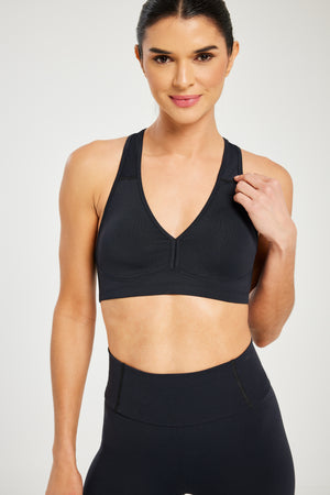 Performance Deep V Black