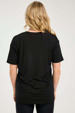 Essential V-Neck Tee Black