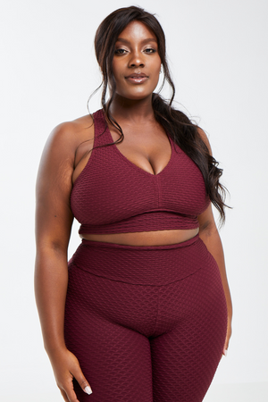 Croco Skin Curvy Top Merlot